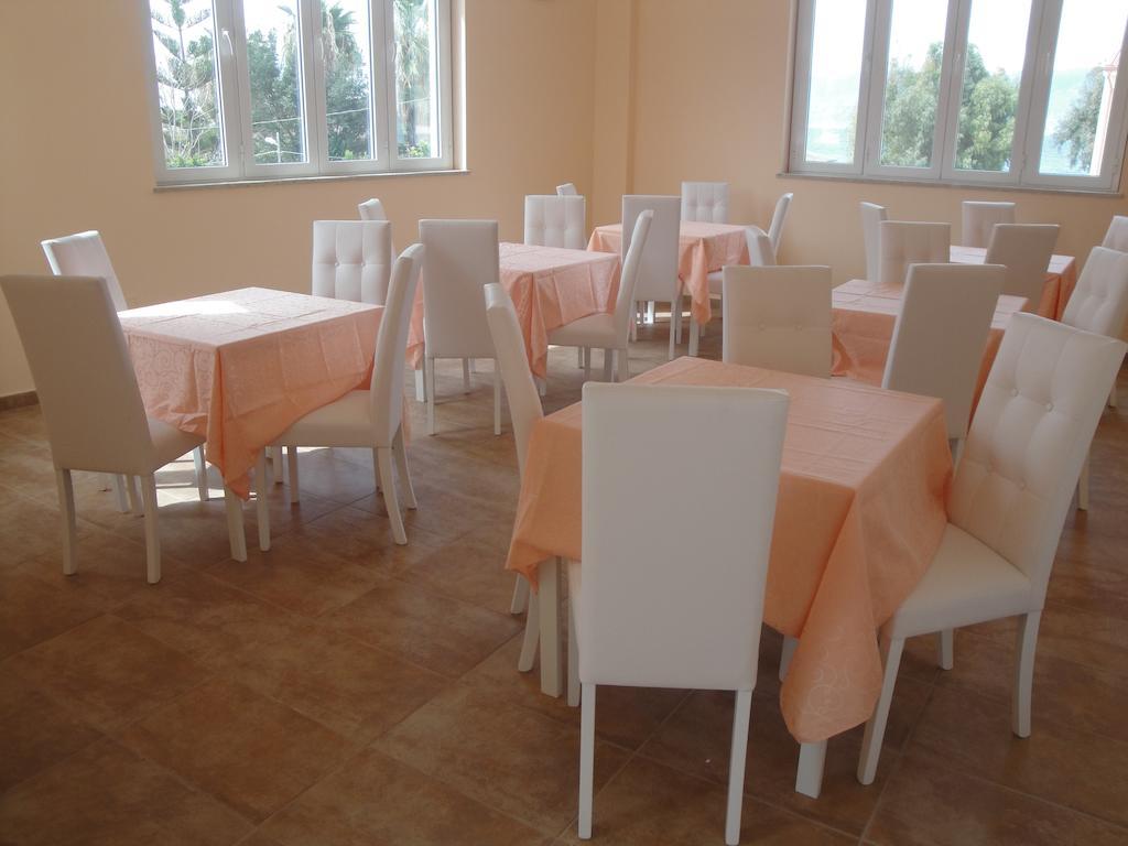Hotel Residence Thalassa Reggio di Calabria Exterior foto
