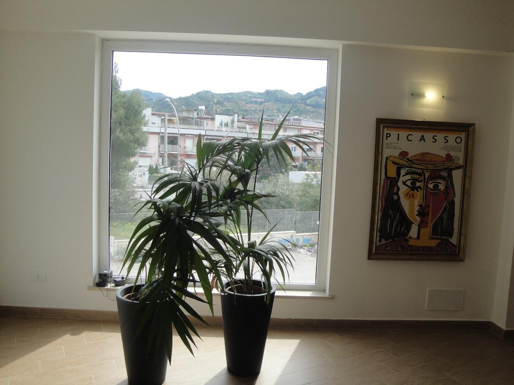 Hotel Residence Thalassa Reggio di Calabria Exterior foto